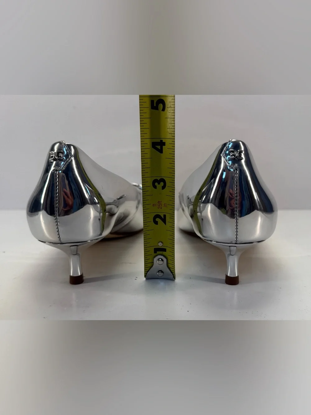 NWOB Sam Edelman Kaya 2 Silver metallic Pointed-Toe Low Kitten Heel Pumps 6.5